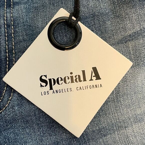 Special A High Waist Destroyed Jeans Medium Wash 1XL - Picture 8 of 10